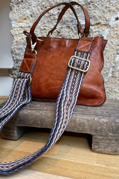 Bandoulière 39850 Cognac