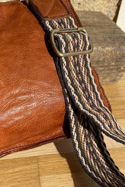 Bandoulière 39850 Cognac