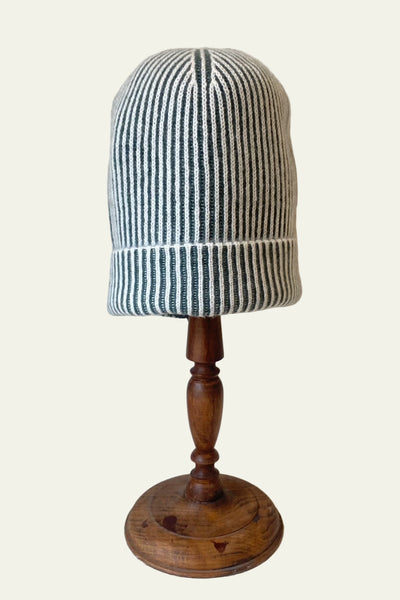 Bonnet rayé en cachemire Vert