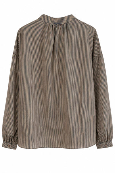 Blouse à fines rayures