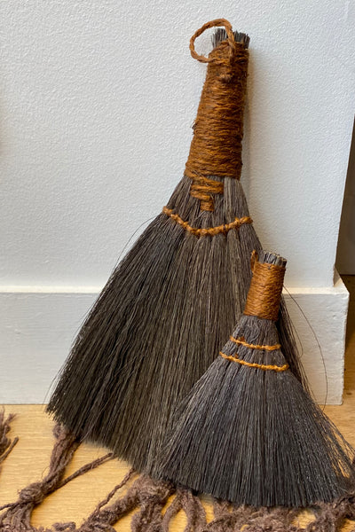 Petit Balai décoratif