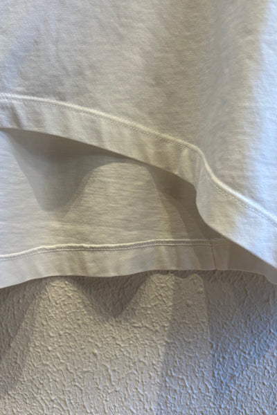 Tee-shirt over Blanc