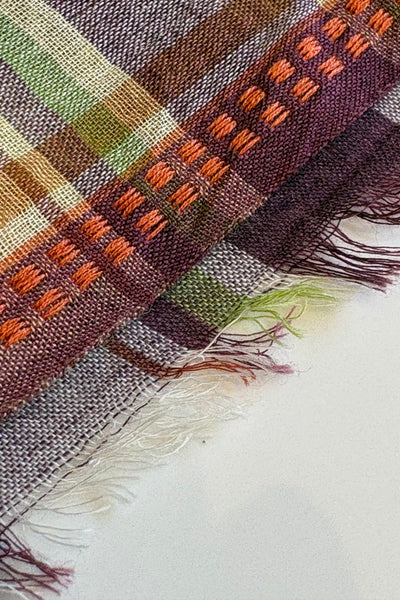 Foulard à carreaux