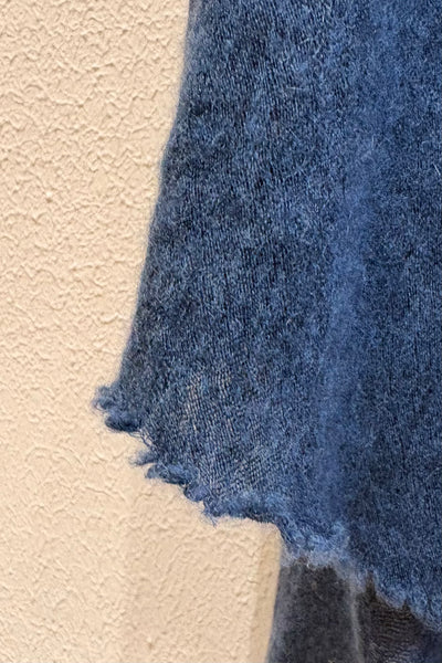 Longue écharpe en cachemire Bleu