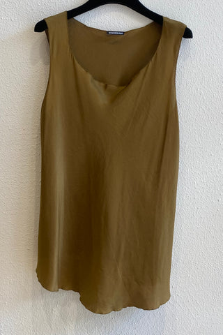 Top en soie Ocre