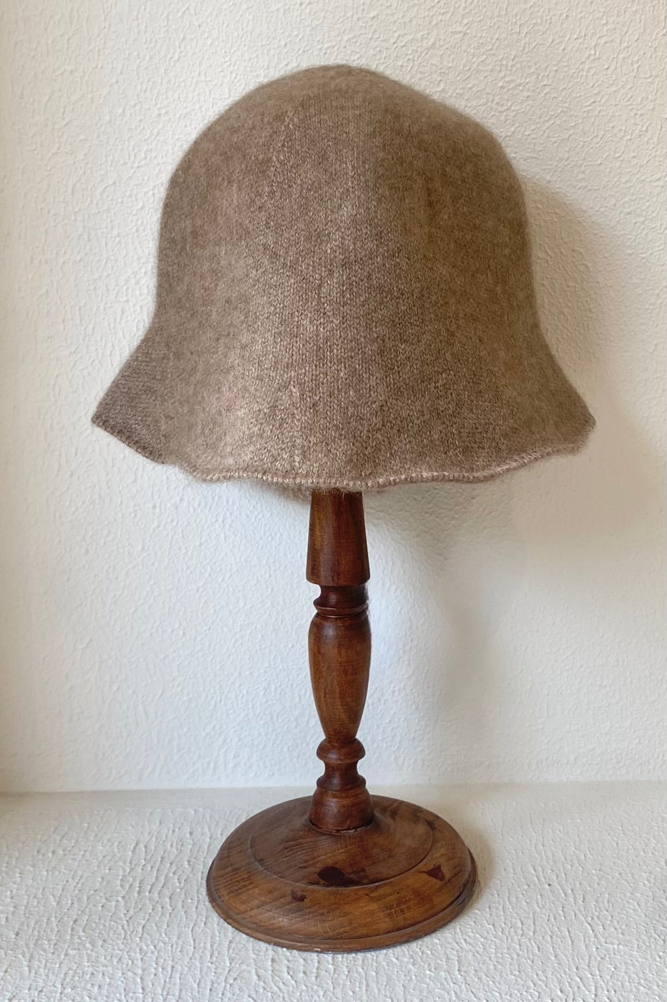 Chapeau en cachemire Taupe
